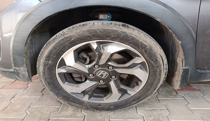 2018 Honda BR-V 1.5L I-VTEC V CVT, Petrol, Automatic, 1,21,002 km, tyre