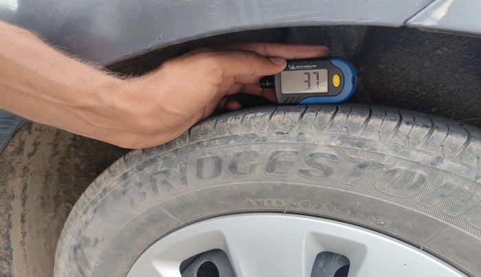 2012 Hyundai i10 MAGNA 1.2, Petrol, Manual, 56,802 km, tyre