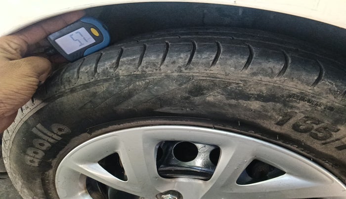 2017 Hyundai Grand i10 SPORTZ (O) 1.2 KAPPA VTVT, Petrol, Manual, 1,10,185 km, tyre