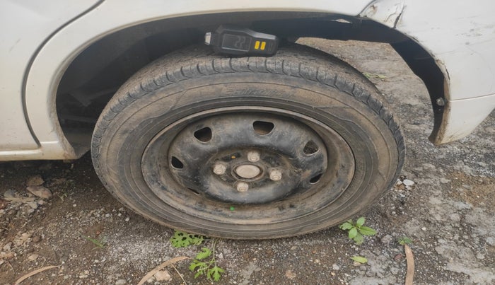 2012 Maruti Alto K10 VXI, Petrol, Manual, 77,141 km, tyre