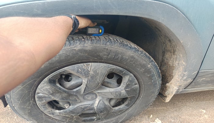 2024 Tata PUNCH Adventure Plus (S), Petrol, Manual, 8,063 km, tyre