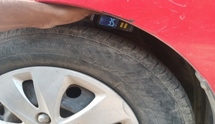 2011 Hyundai i10 MAGNA 1.2, Petrol, Manual, 83,613 km, tyre