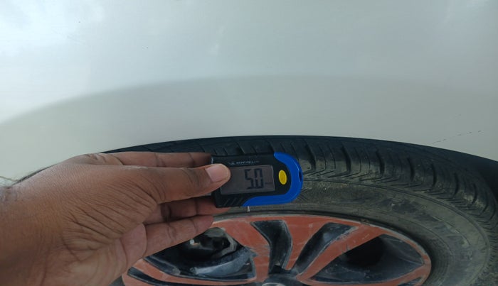 2020 Tata Tiago XZ PETROL, Petrol, Manual, 55,385 km, tyre