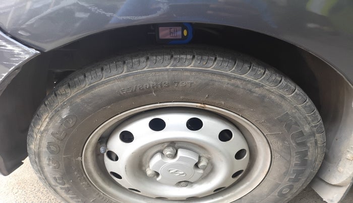 2011 Hyundai i10 ERA 1.1, Petrol, Manual, 18,488 km, tyre