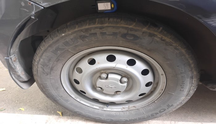 2011 Hyundai i10 ERA 1.1, Petrol, Manual, 18,488 km, tyre