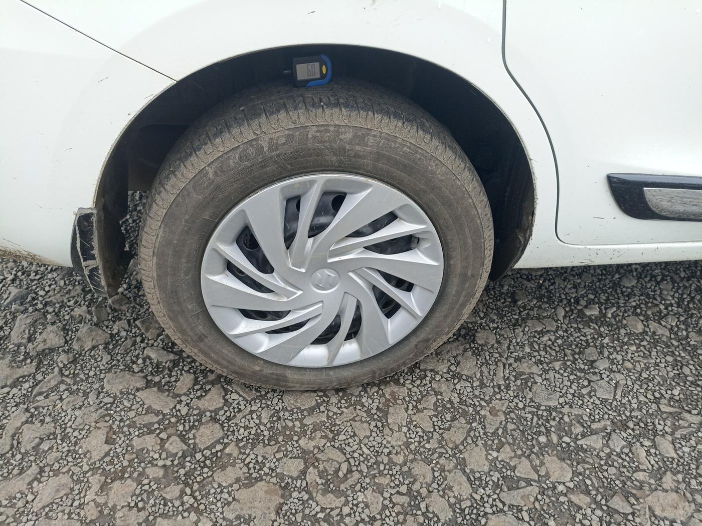 2024 Maruti Ertiga   VXI (O) CNG, Petrol, Manual, 7,921 km, tyre