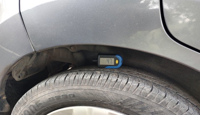 2013 Maruti Wagon R 1.0 VXI, Petrol, Manual, 78,175 km, tyre