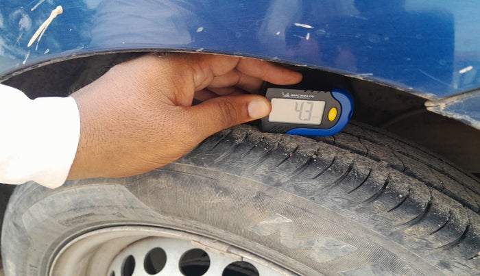2019 Maruti Baleno SIGMA PETROL 1.2, Petrol, Manual, 85,901 km, tyre