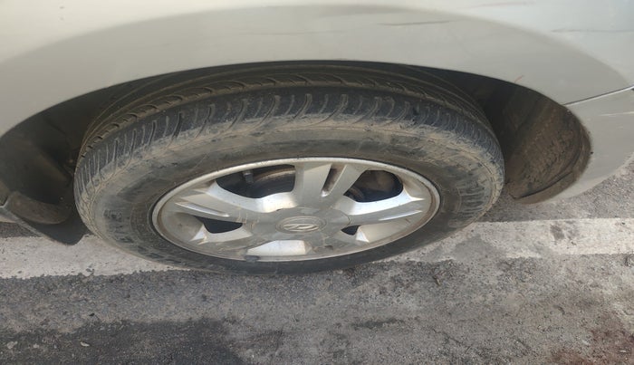 2010 Hyundai i20 ASTA 1.2, Petrol, Manual, 1,02,463 km, tyre