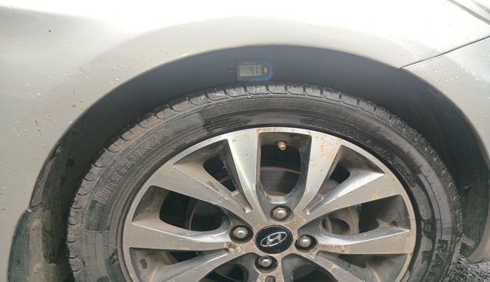 2013 Hyundai Verna FLUIDIC 1.6 VTVT SX, Petrol, Manual, 73,832 km, tyre