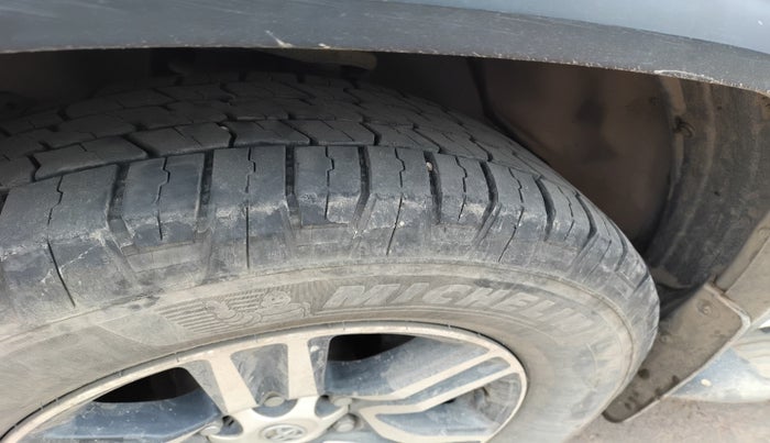 2018 Toyota Fortuner 2.8 4X2 MT, Diesel, Manual, 1,18,861 km, tyre