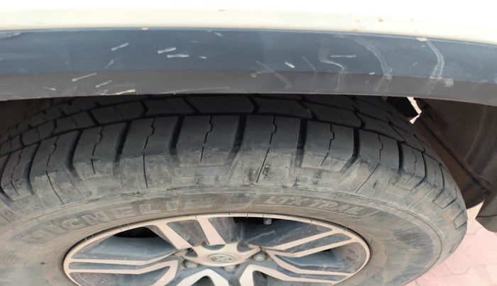 2018 Toyota Fortuner 2.8 4X2 MT, Diesel, Manual, 1,18,861 km, tyre