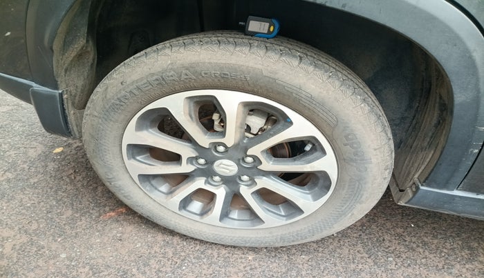 2023 Maruti Grand Vitara DELTA SMART HYBRID, Petrol, Manual, 11,091 km, tyre