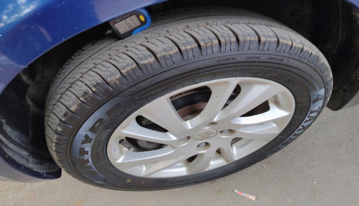 2014 Maruti Swift ZXI, Petrol, Manual, 45,901 km, tyre