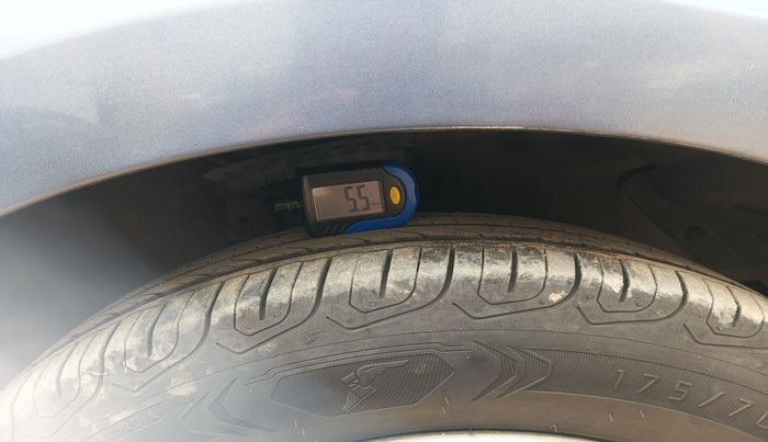 2013 Hyundai i20 MAGNA 1.2, Petrol, Manual, 43,339 km, tyre