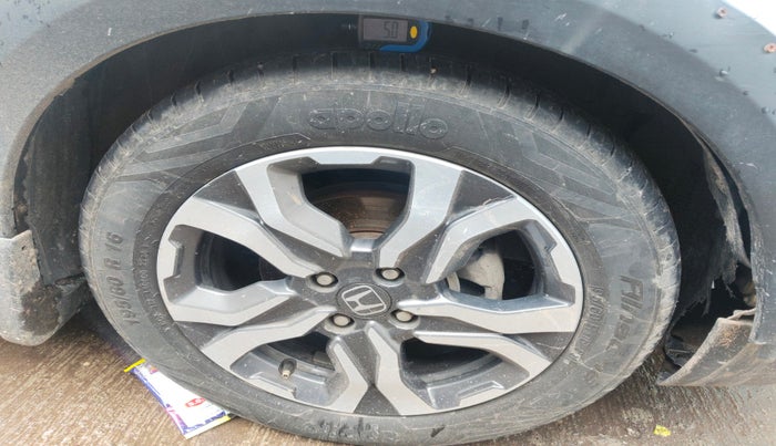 2018 Honda WR-V 1.5L I-DTEC VX MT, Diesel, Manual, 1,58,178 km, tyre