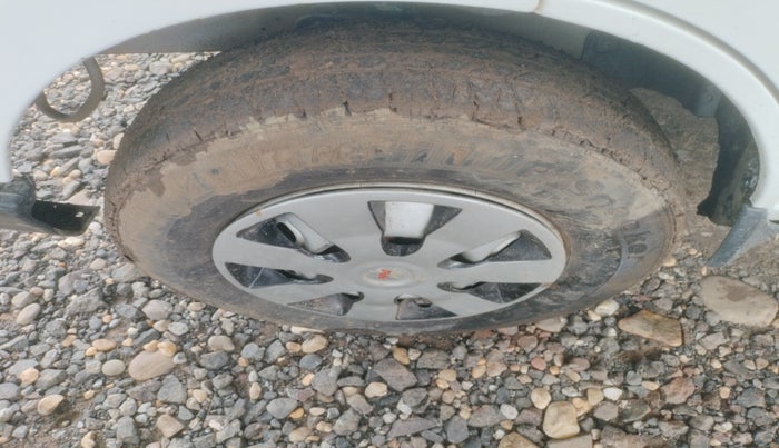2018 Maruti Eeco 5 STR WITH A/C+HTR, Petrol, Manual, 89,036 km, tyre