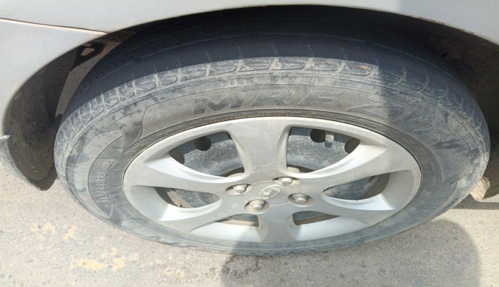 2014 Hyundai Verna FLUIDIC 1.4 CRDI, Diesel, Manual, 90,677 km, tyre