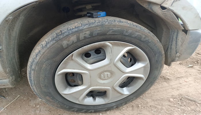 2023 Maruti S PRESSO VXI, Petrol, Manual, 92,570 km, tyre