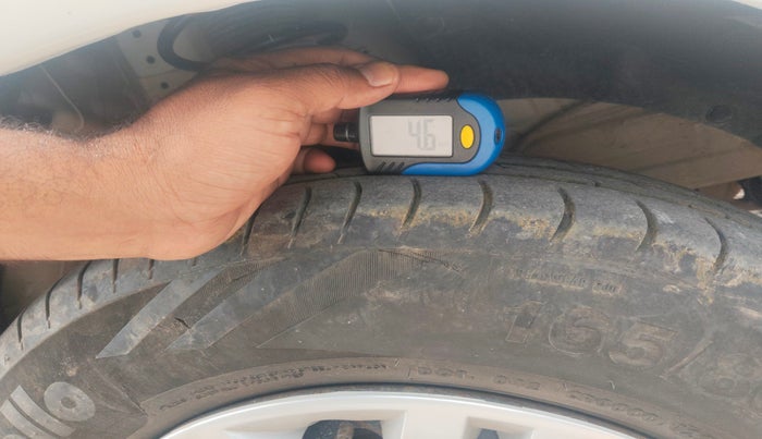 2018 Maruti Swift VXI, Petrol, Manual, 1,36,665 km, tyre