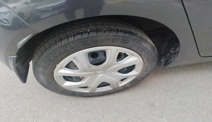 2021 Tata ALTROZ XT PETROL, Petrol, Manual, 11,868 km, tyre