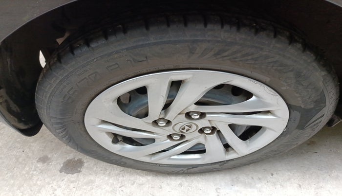 2021 Hyundai AURA S 1.2 CNG, Petrol, Manual, 42,234 km, tyre