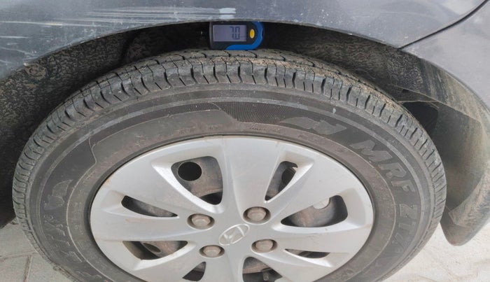 2010 Hyundai i10 MAGNA 1.2, Petrol, Manual, 1,39,935 km, tyre