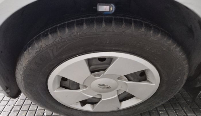 2014 Mahindra XUV500 W4, Diesel, Manual, 86,238 km, tyre