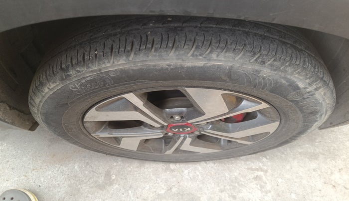 2020 KIA SONET GTX PLUS 1.0 DCT, Petrol, Automatic, 37,611 km, tyre
