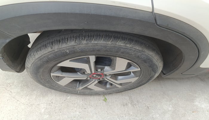 2020 KIA SONET GTX PLUS 1.0 DCT, Petrol, Automatic, 37,611 km, tyre