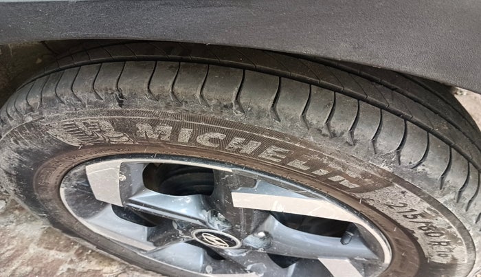 2019 Hyundai VENUE SX 1.4 CRDI, Diesel, Manual, 1,28,879 km, tyre