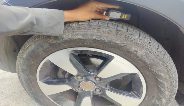 2017 Tata NEXON XZ PLUS DIESEL, Diesel, Manual, 48,634 km, tyre
