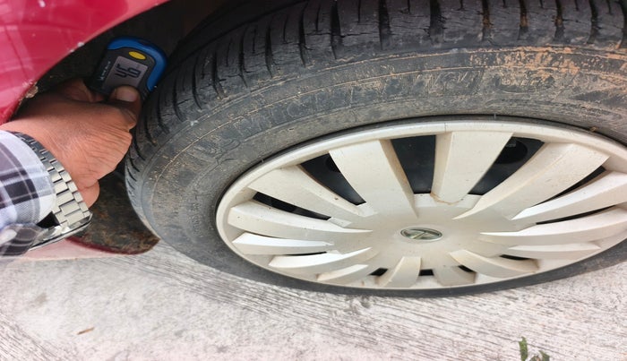 2010 Tata Manza AURA SAFIRE, Petrol, Manual, 38,489 km, tyre