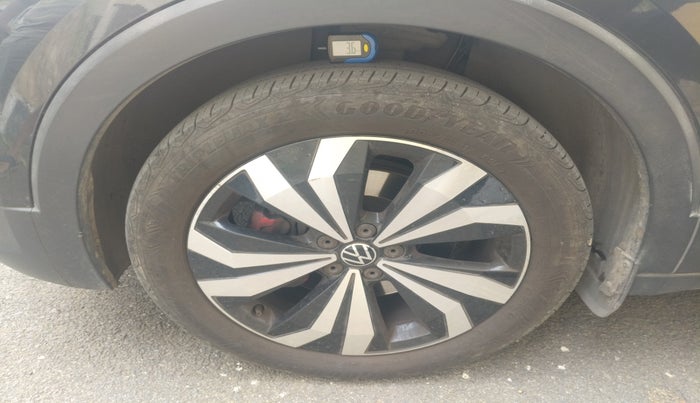 2022 Volkswagen TAIGUN GT PLUS 1.5 TSI DSG, Petrol, Automatic, 28,597 km, tyre