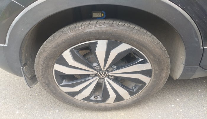 2022 Volkswagen TAIGUN GT PLUS 1.5 TSI DSG, Petrol, Automatic, 28,597 km, tyre
