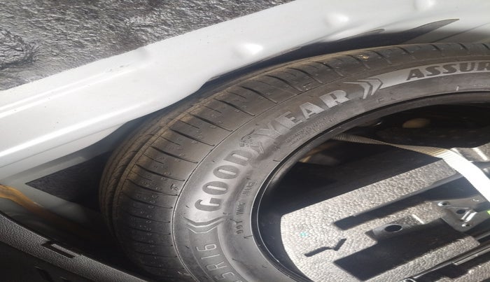 2022 Volkswagen TAIGUN GT PLUS 1.5 TSI DSG, Petrol, Automatic, 28,597 km, tyre