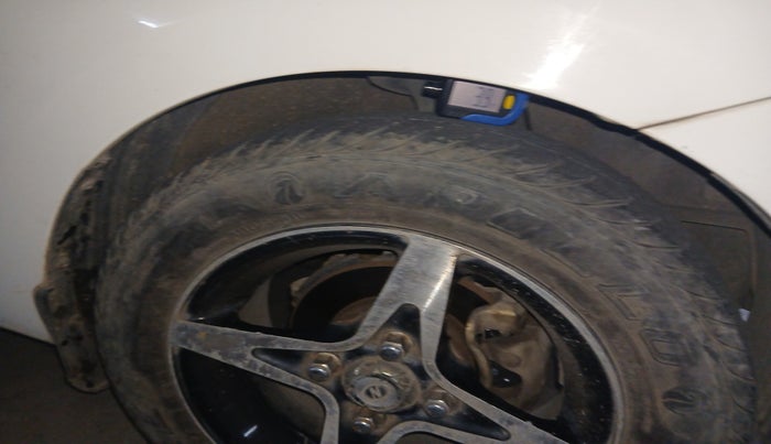 2012 Hyundai Eon SPORTZ, Petrol, Manual, 41,266 km, tyre
