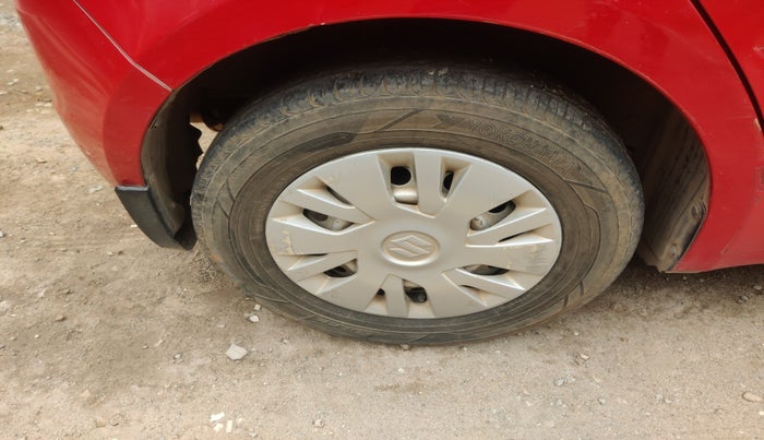 2011 Maruti Swift LDI, Diesel, Manual, 1,07,948 km, tyre