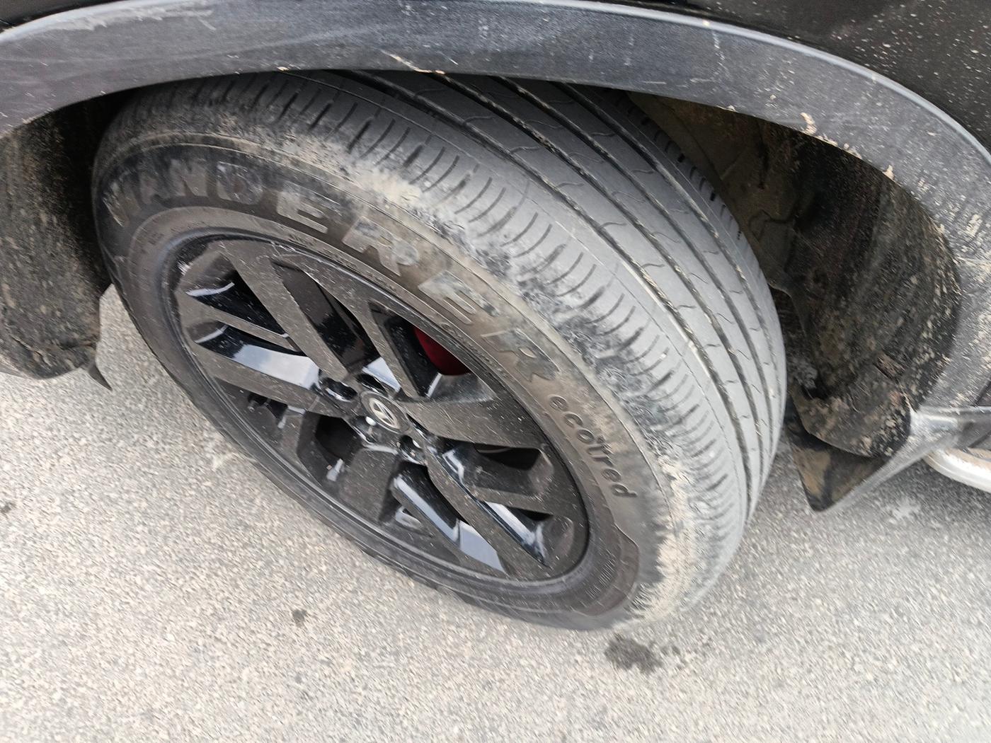 2022 Tata Harrier XZ PLUS 2.0L DARK EDITION, Diesel, Manual, 55,393 km, tyre
