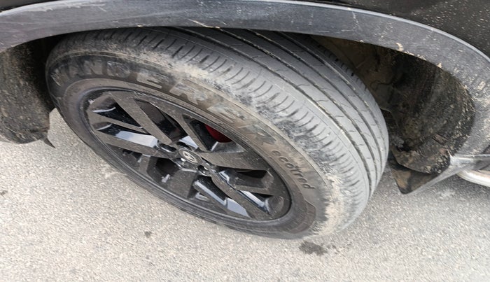 2022 Tata Harrier XZ PLUS 2.0L DARK EDITION, Diesel, Manual, 55,393 km, tyre