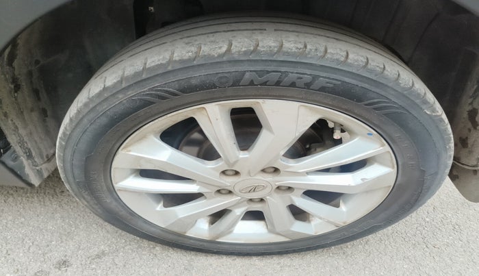 2021 Mahindra XUV300 W8 1.2 PETROL, Petrol, Manual, 49,040 km, tyre