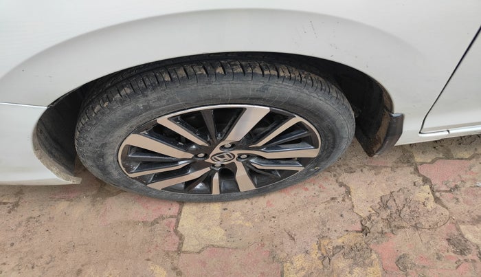 2021 Honda City 1.5L I-VTEC VX CVT, Petrol, Automatic, 51,601 km, tyre