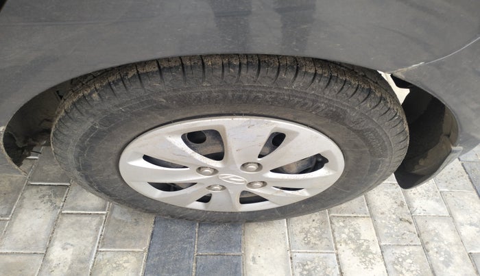 2012 Hyundai i10 MAGNA 1.2, Petrol, Manual, 56,973 km, tyre