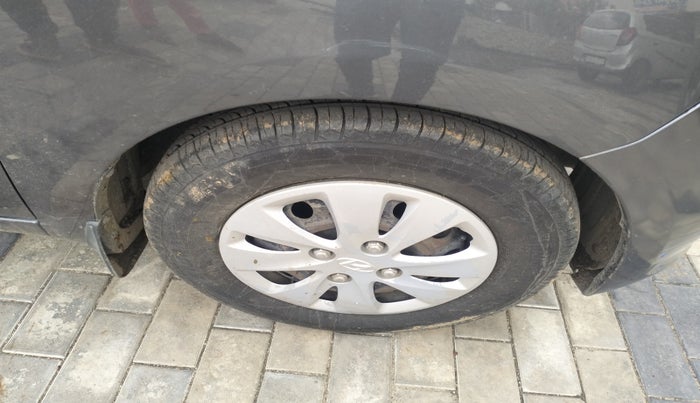 2012 Hyundai i10 MAGNA 1.2, Petrol, Manual, 56,973 km, tyre