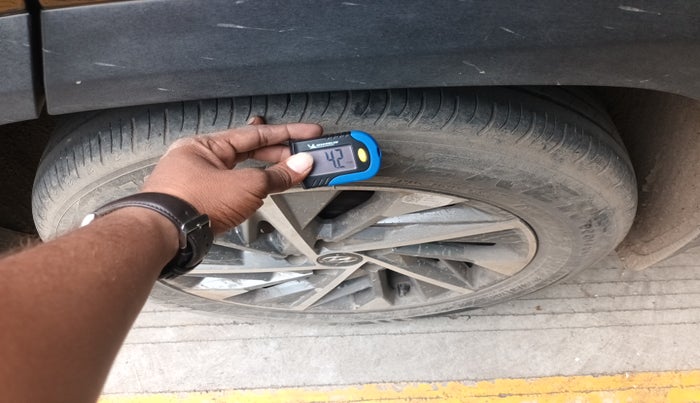 2022 Hyundai Tucson SIGNATURE 2.0 AT DIESEL, Diesel, Automatic, 72,537 km, tyre