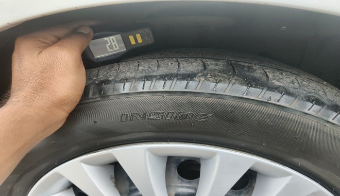 2017 Maruti Ciaz DELTA DIESEL 1.3, Diesel, Manual, 1,39,091 km, tyre