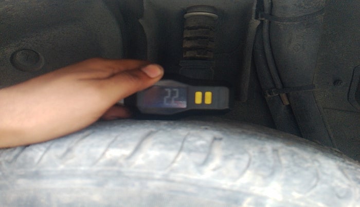 2012 Renault Duster 85 PS RXL DIESEL, Diesel, Manual, 1,29,124 km, tyre
