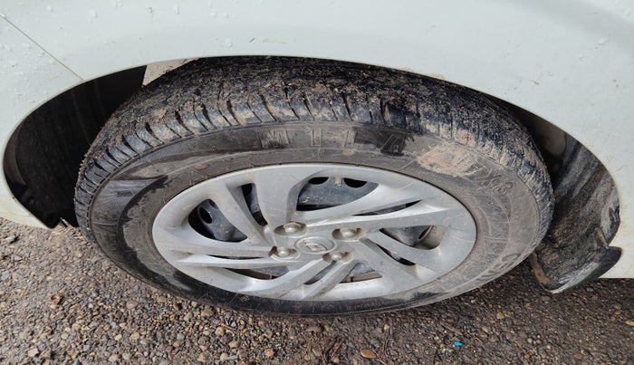 2021 Hyundai AURA S 1.2, Petrol, Manual, 72,092 km, tyre