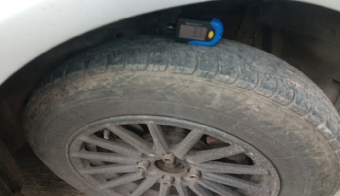 2012 Maruti Swift VDI, Diesel, Manual, 1,16,994 km, tyre