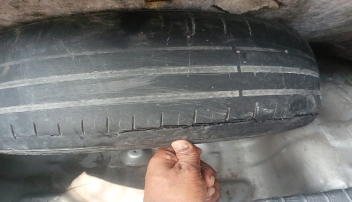 2016 Hyundai Elite i20 SPORTZ 1.2, Petrol, Manual, 93,765 km, tyre